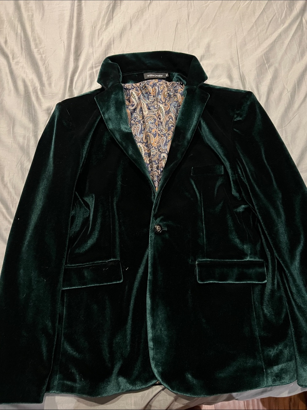 Vince Camuto Emerald Green Velvet Blazer with Paisley Lining